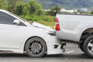 Read more about the article Definitive Guide on How to Choose a Qualified Car Accident Attorney