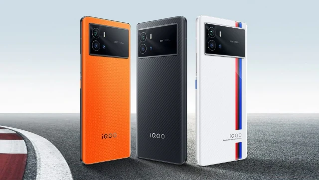 You are currently viewing iQOO 10 Pro rumoured to come with a 200W fast charging system, to be the fastest charging phone ever- Technology News, FP