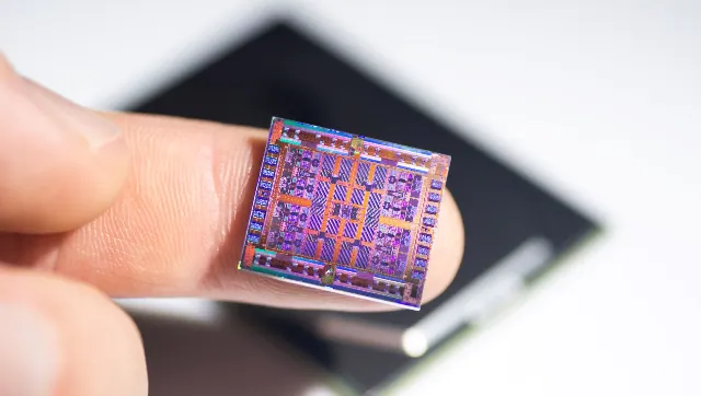 You are currently viewing Samsung’s breakthrough in 3nm chips & how it translates to higher performance and better efficiency- Technology News, FP