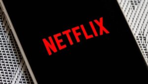 Read more about the article Netflix lost about 1 million users in Q2 of 2022, to introduce password-sharing plan in five countries- Technology News, FP