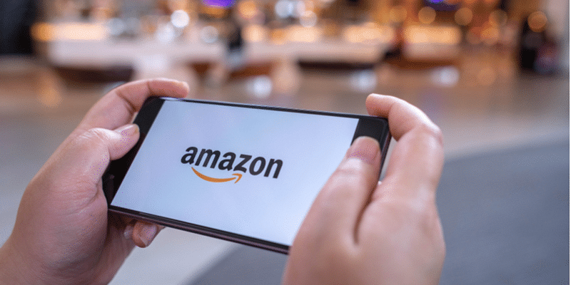 You are currently viewing Amazon launches livestream shopping in India