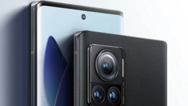 You are currently viewing Motorola Razr 2022, Moto X30 Pro launch postponed indefinitely, Nancy Pelosi’s Taiwan visit may be the reason- Technology News, FP