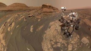 Read more about the article Mars is littered with 15,694 pounds of human trash: Why is it a concern?