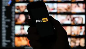 Read more about the article Why banning porn sites in India does not work- Technology News, FP