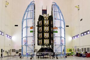 Read more about the article ISRO completes LVM3-M2 commercial mission, places 36 OneWeb satellites