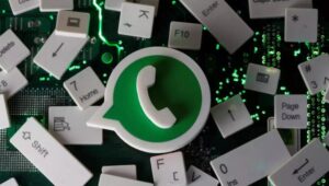 Read more about the article WhatsApp goes down in a number of areas around the globe, users can’t access group chats or WhatsApp Web- Technology News, FP