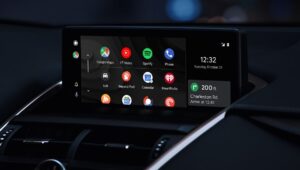 Read more about the article Google is sneakily cutting off support for older phones on Android Auto by forcing an update- Technology News, FP