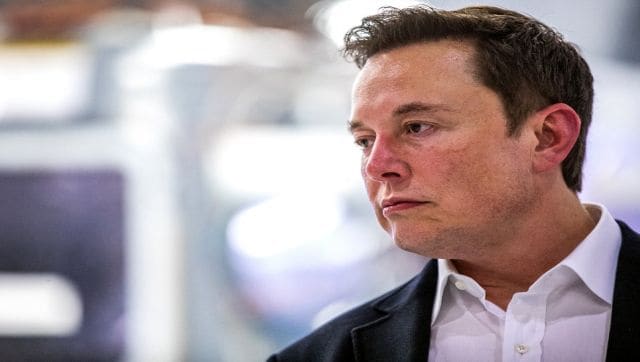 You are currently viewing Elon Musk’s ‘pay for Twitter blue tick’ row