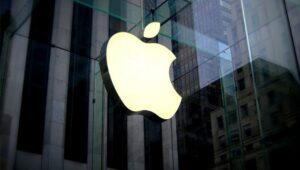 Read more about the article French environmentalists sue Apple for wasteful practices as more countries call out Apple’s greenwashing- Technology News, FP