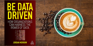 Read more about the article Data literacy, culture, strategy – how to succeed as a data-driven organisation