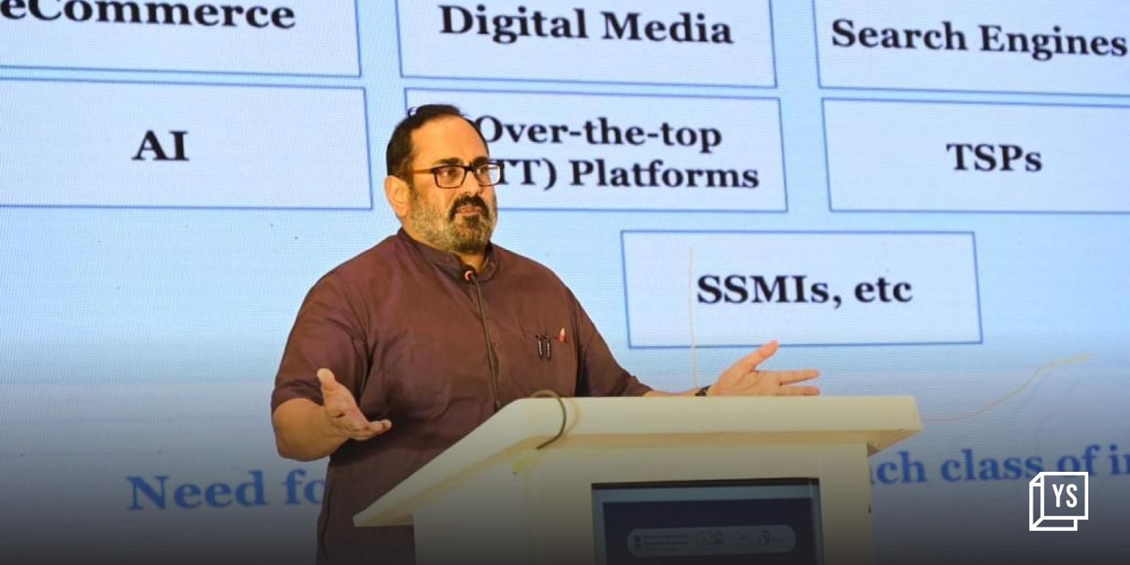 You are currently viewing Startups should prefer the Indian banking system: MoS Rajeev Chandrasekhar