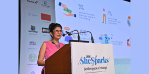 Read more about the article Women continue to face bias; less that 1% investment went to women-led businesses: Kalaari, YourStory report