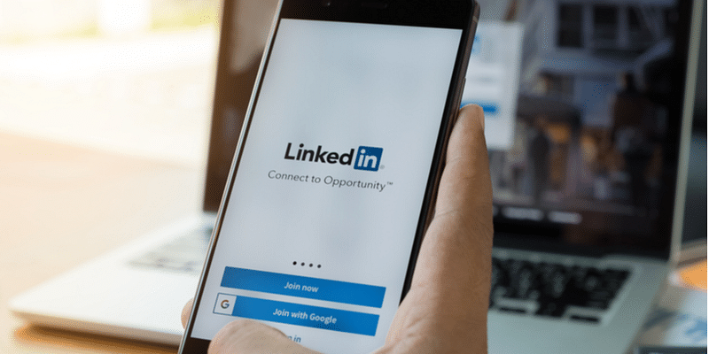 You are currently viewing LinkedIn lays off 700 jobs, phases out InCareer in China