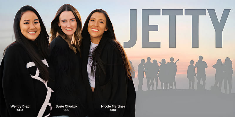 You are currently viewing Let's Jetty: How Three Women Are Changing Group Travel Forever