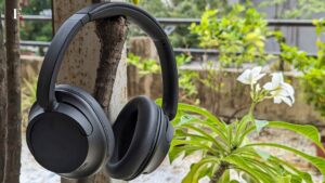 Read more about the article Arguably the best ANC headphones under Rs 10,000