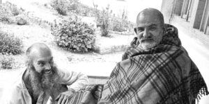 Read more about the article Baba Ram Dass and the Art of Mindful Living: Insights for Today