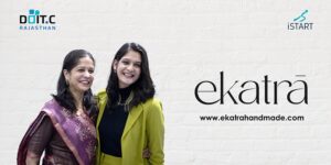 Read more about the article This mother-daughter duo is empowering Indian homemakers by teaching them to craft sustainable stationery and accessories