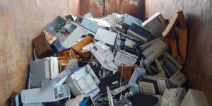 Read more about the article Growing e-waste an opportunity for manufacturers: Tech product makers