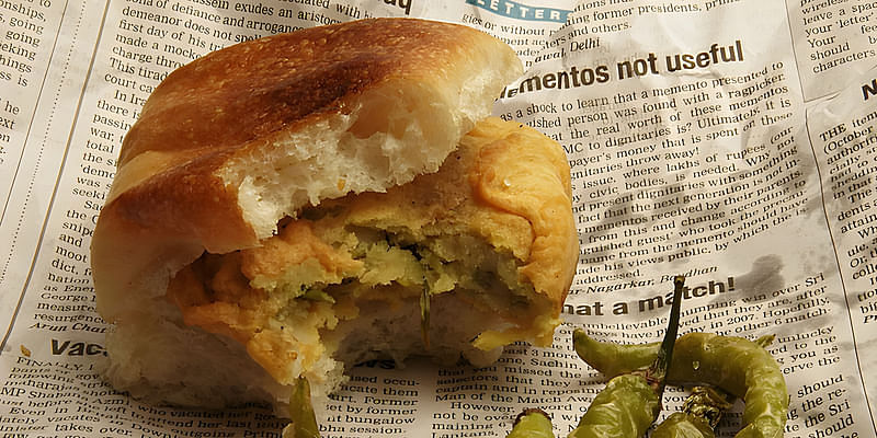 Read more about the article Stop! Newspapers as Food Wrappers Risk Your Health