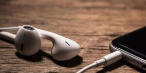 Read more about the article Audio streaming in India to grow to 540M users by 2027: Redseer