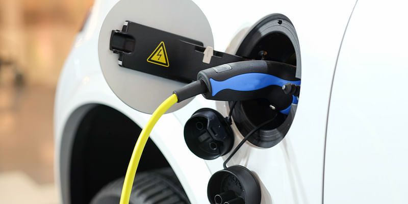 You are currently viewing Relux Electric raises Rs 250 Cr to expand charging network in South India