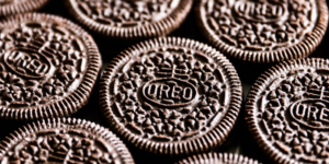 Read more about the article Did You Know? Oreo is a 112-Year-Old Brand: The Sweet History Revealed