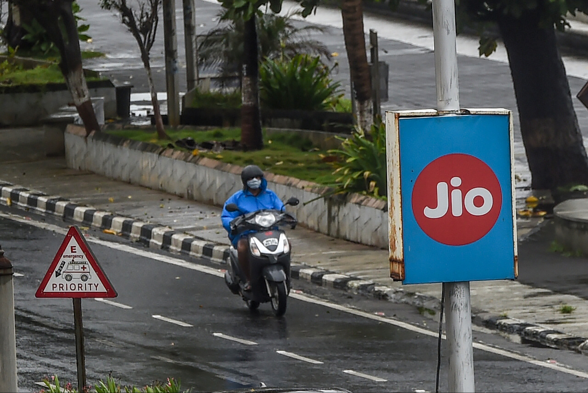 Read more about the article Jio partners with Taiwan’s MediaTek to tap into two-wheeler EV market