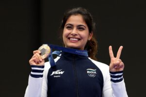 Read more about the article Manu clinches historic second Olympic medal; wins 10m air pistol mixed team bronze with Sarabjot