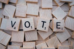 Read more about the article Ballots and bots: Reimagining democracy with AI-led electoral evolution