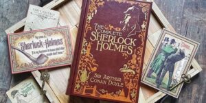 Read more about the article Deduce Like Sherlock Holmes: 7 Techniques to Learn the Science of Deductions