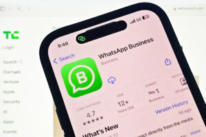 Read more about the article WhatsApp brings Meta Verified, customized messages to small businesses in India