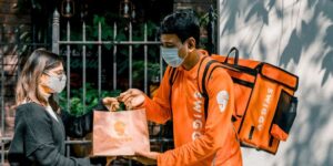 Read more about the article Swiggy’s IPO valuation based on strategic moats and growth potential, says CFO