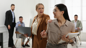 Read more about the article Toxic colleagues? 7 red flags to look out for in coworkers