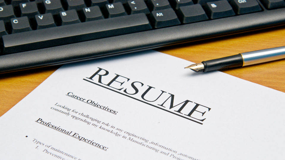 You are currently viewing How to optimise your tech resume for your next job in 2025