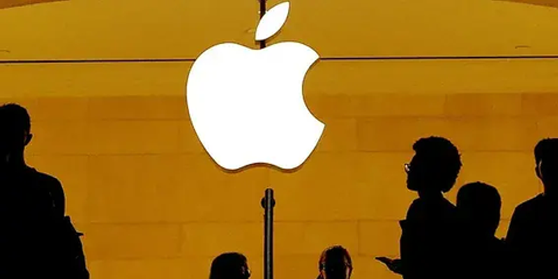 You are currently viewing Apple’s Core Scandal: Employees Turn Philanthropy into Personal Profit!